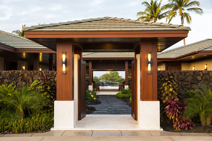 KeKailani, Hawaii, Maunalani Resort, Luxury Real Estate, Photoshoot, Photography, Front Entrance